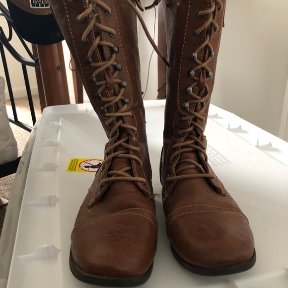 Combat Boots - Picture 5 of 7